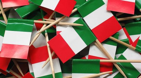 study in italy flags